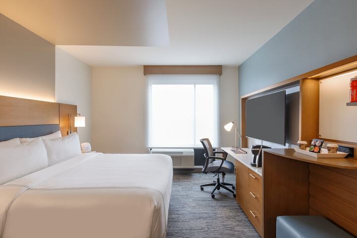 Room 42 of 75