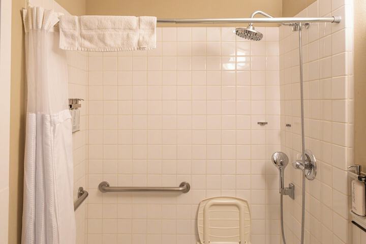 Cannon Beach Hotel Collection