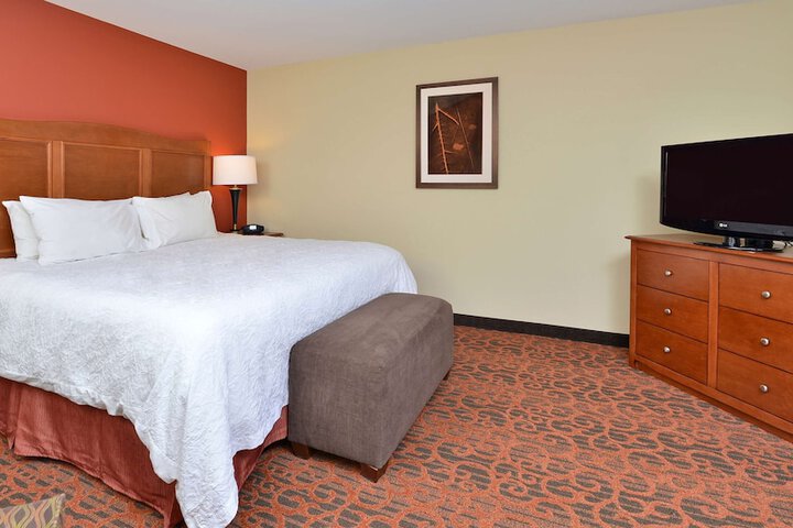 Room 14 of 38