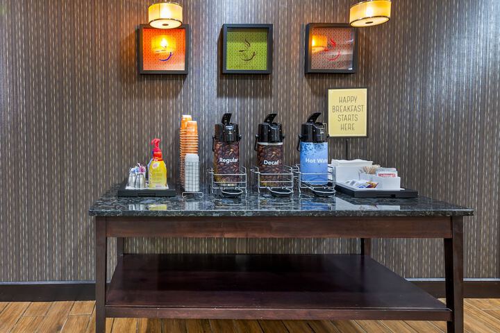 Breakfast/Coffee Service 19 of 21