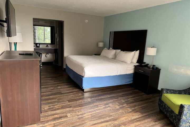 Days Inn by Wyndham Goldsboro