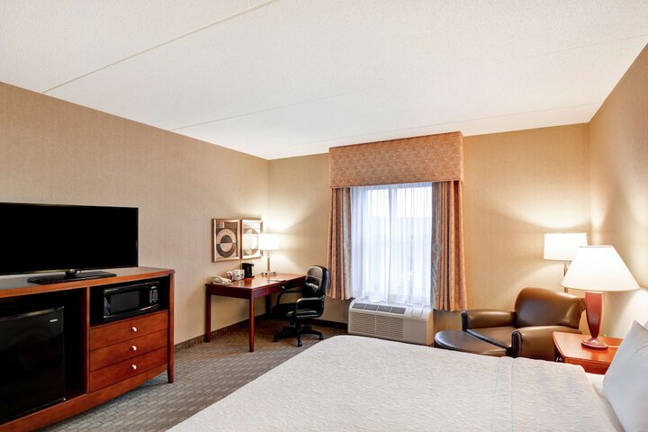 Room 28 of 39