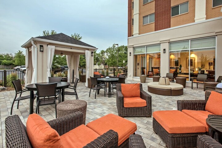 Hotel 2 of 58