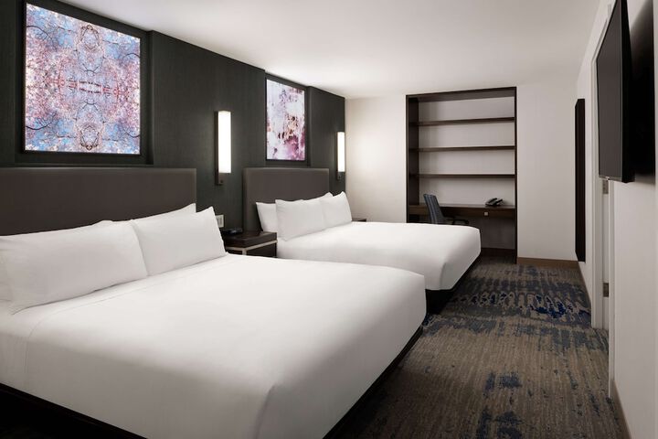 Room 36 of 103