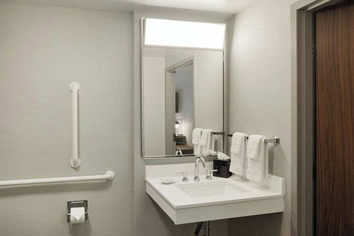 Courtyard by Marriott Dayton South / Mall