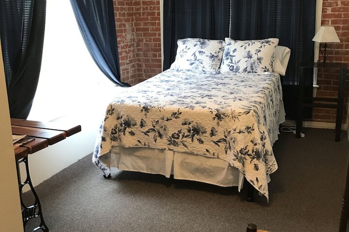 Room 6 of 21