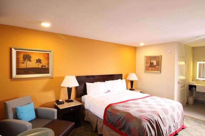 Ramada by Wyndham Culver City