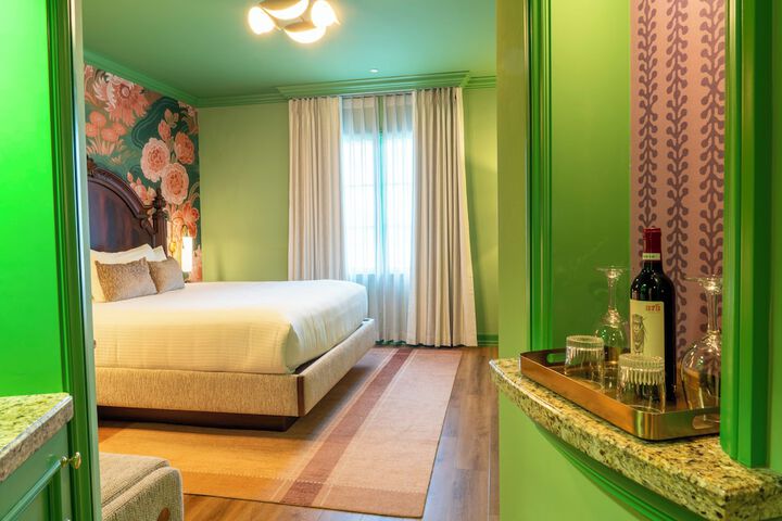 The Carlton Hotel Atascadero – Paso Robles, a Tribute Portfolio Hotel