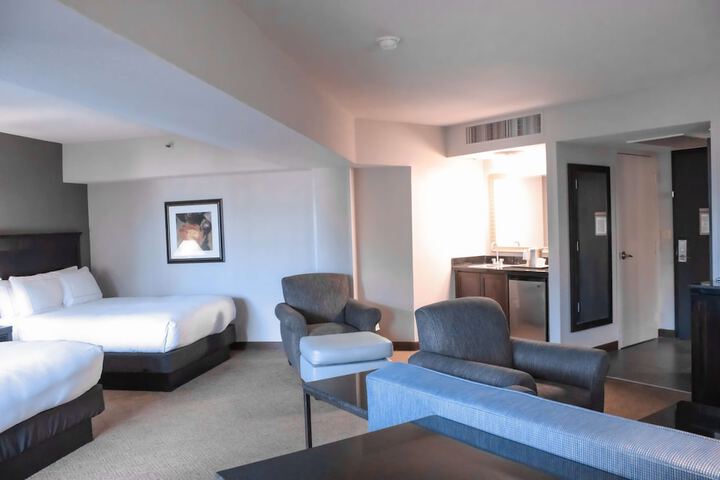 Room 62 of 91