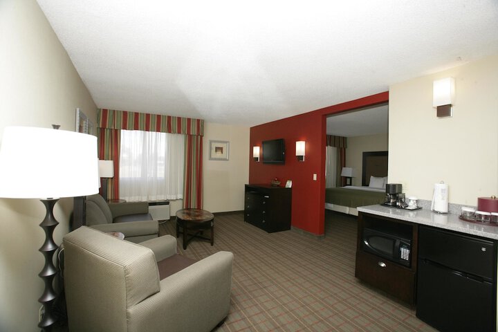 Room 26 of 43