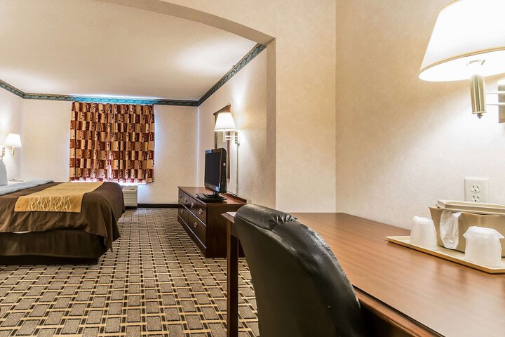Room 11 of 26