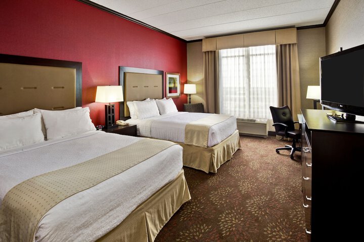 Room 19 of 53