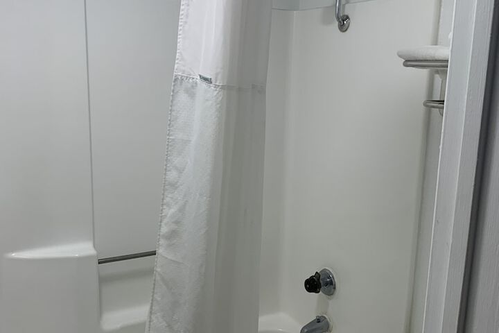 Room 25 of 26