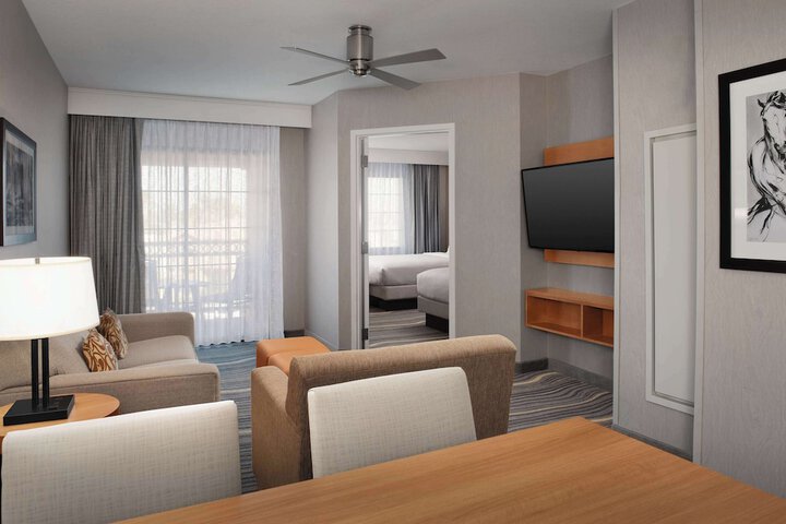 Room 20 of 64
