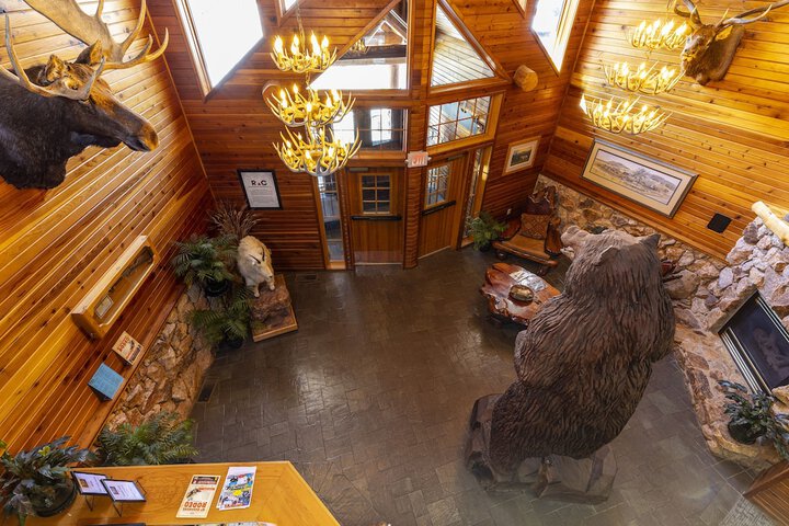 Hotel Interior 10 of 52