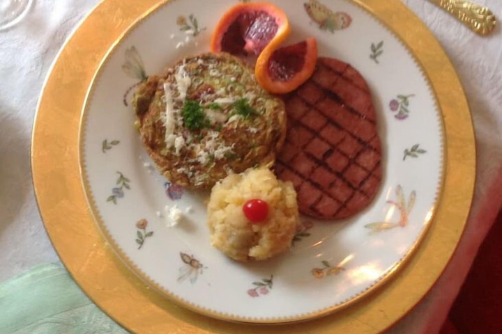 Breakfast/Coffee Service 19 of 22