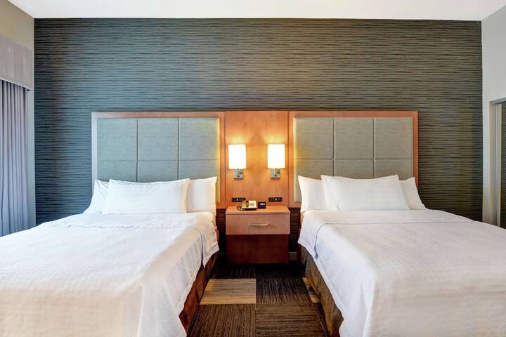 Room 21 of 51