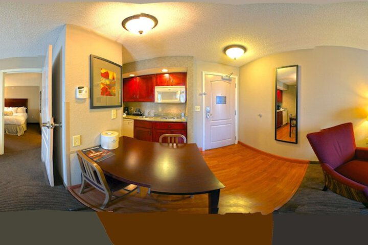 Homewood Suites by Hilton Bloomington