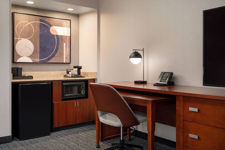 Room 20 of 43