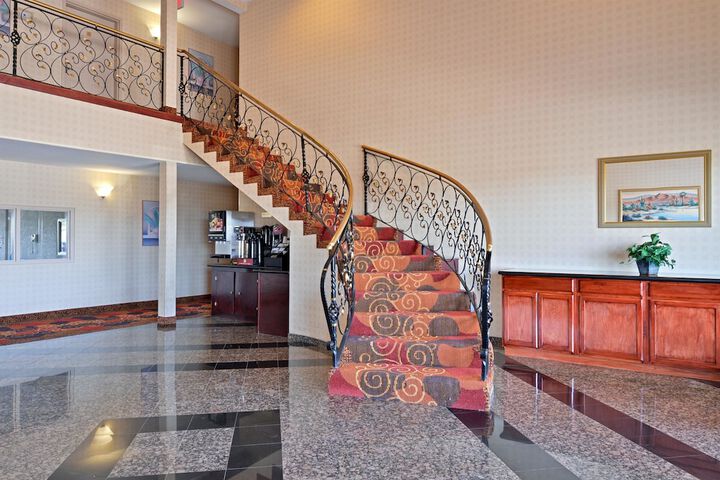 Hotel Interior 9 of 21