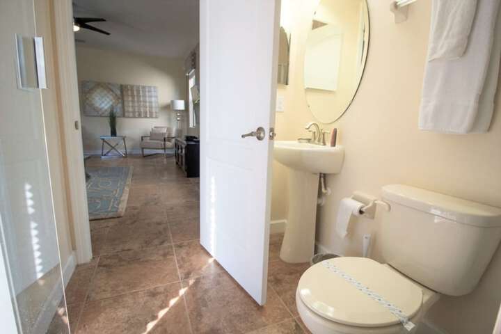Room 42 of 59