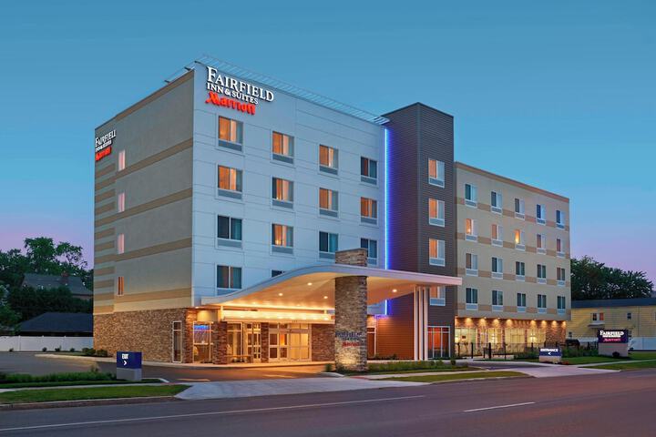 Hotel 2 of 15
