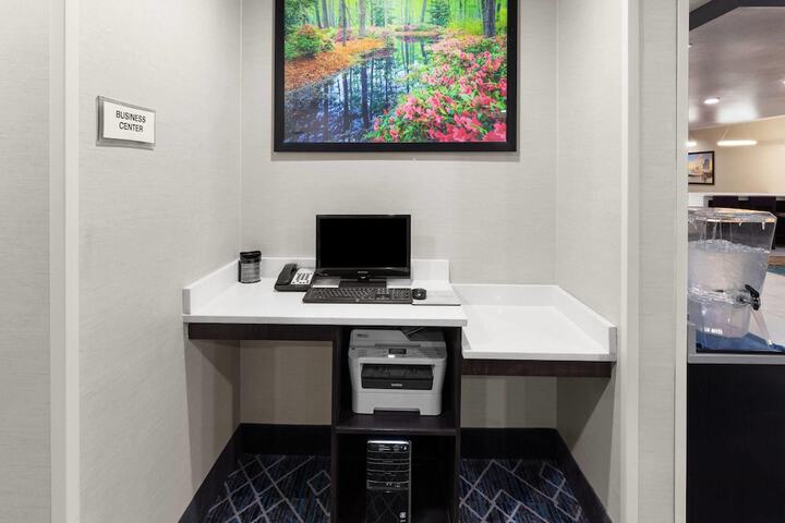 La Quinta Inn & Suites by Wyndham Boutte