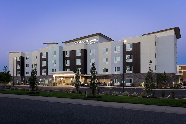 Hotel 3 of 34