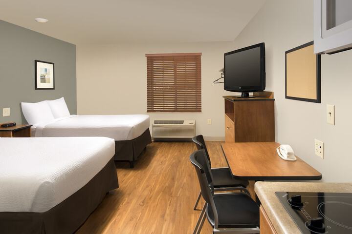 Room 25 of 28