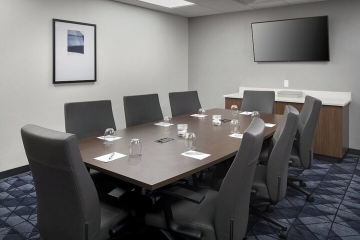 Courtyard by Marriott Norwalk