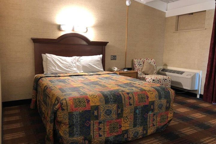 Red Carpet Inn North Syracuse