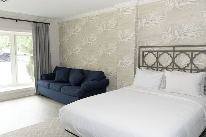 The Geneva Inn