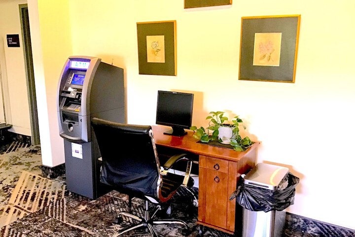 Knights Inn & Suites Dublin