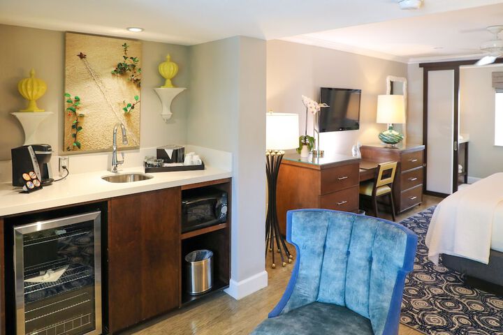 Room 52 of 88