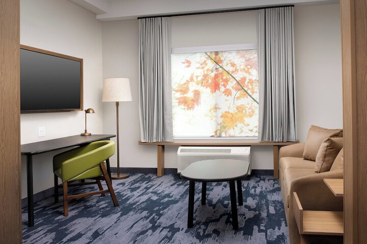 Fairfield Inn & Suites by Marriott Knoxville Lenoir City / I-75