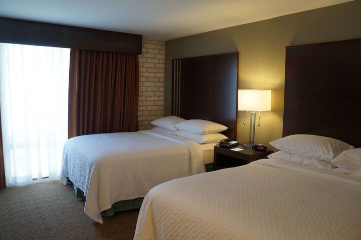 Room 11 of 35