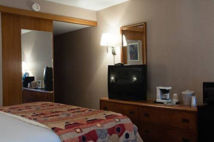 MIDLAND RESORT AND CONVENTION CENTER