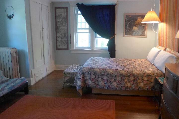 Morning Glory B n B Woodstock NY