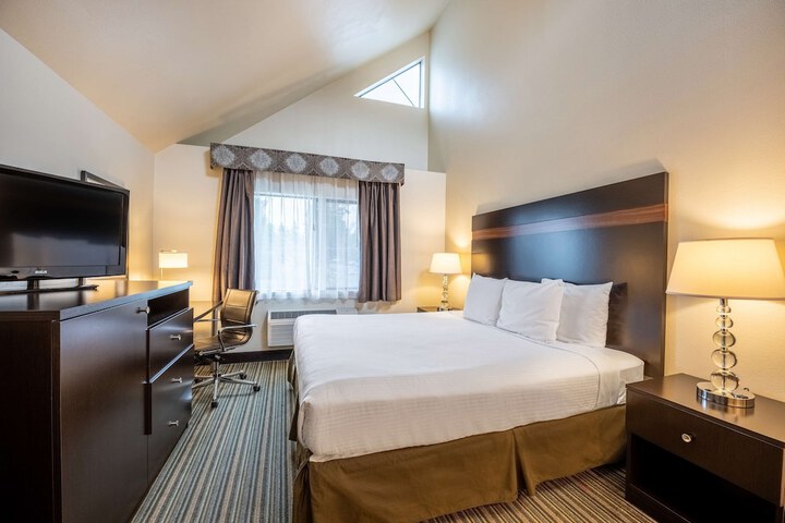 Room 17 of 40
