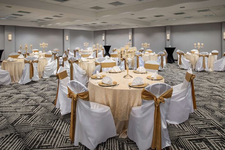 Hyatt Place Houston / Sugar Land
