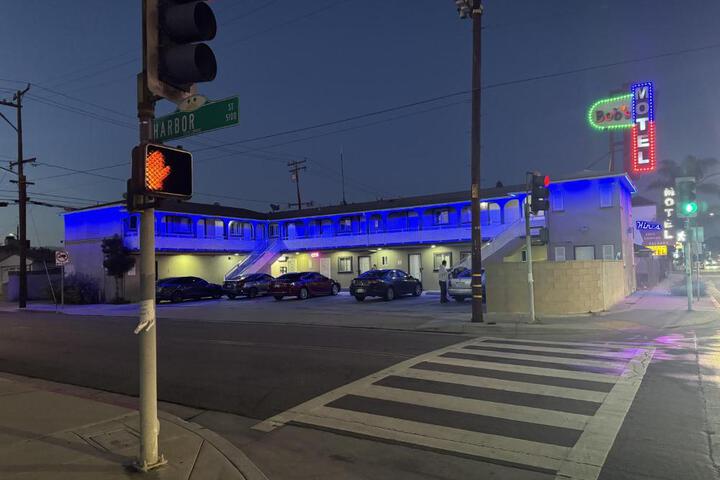 Bobs Motel