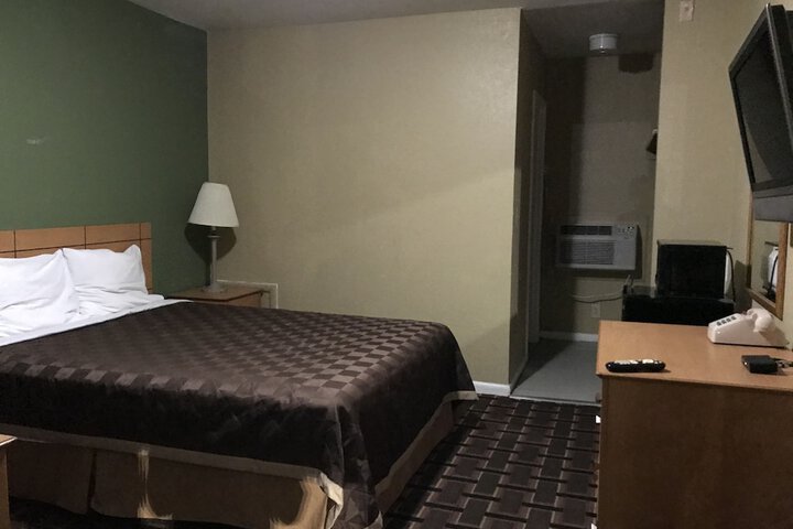 Princess Motel Maryville