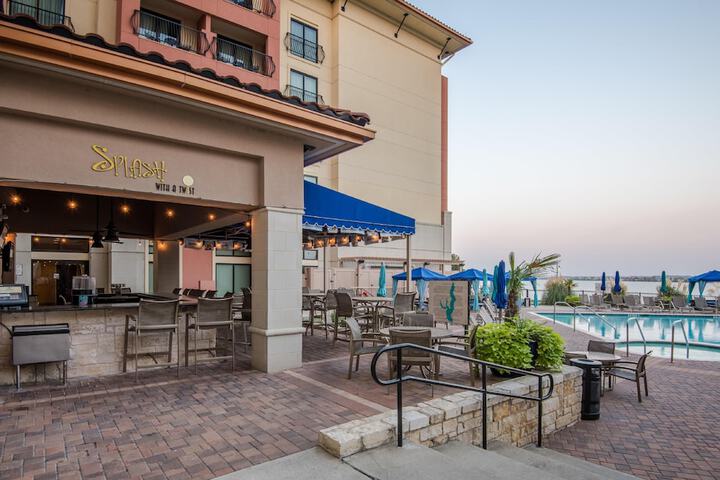 Hilton Dallas / Rockwall Lakefront