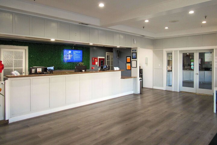 Hotel Interior 11 of 61