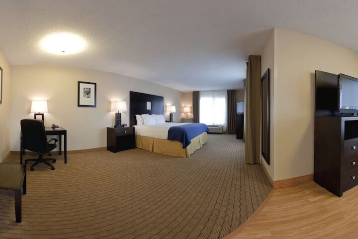 Room 6 of 29