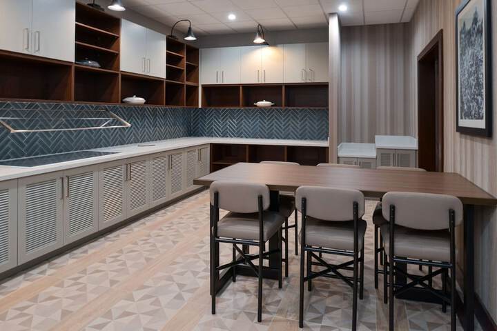 Hyatt Place Dallas / Rockwall
