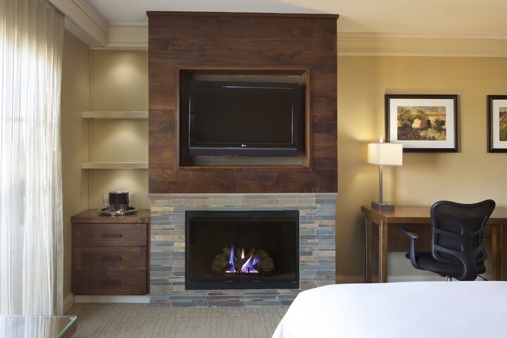 Room 9 of 30