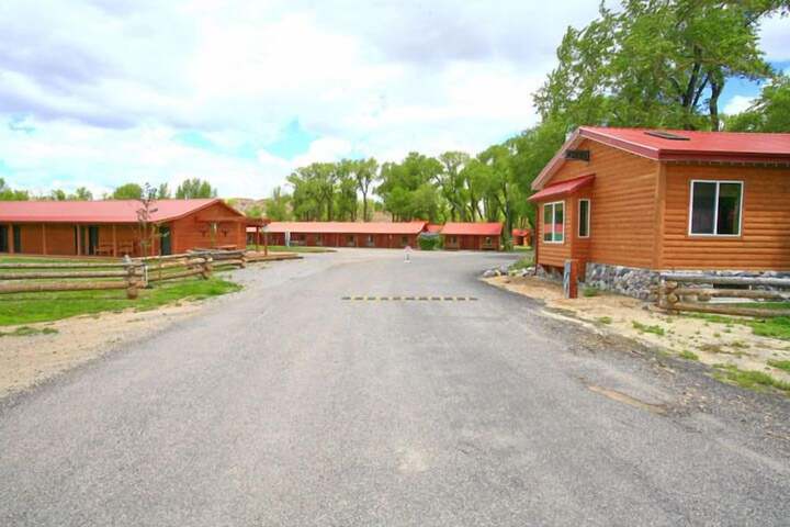 Hotel 4 of 85