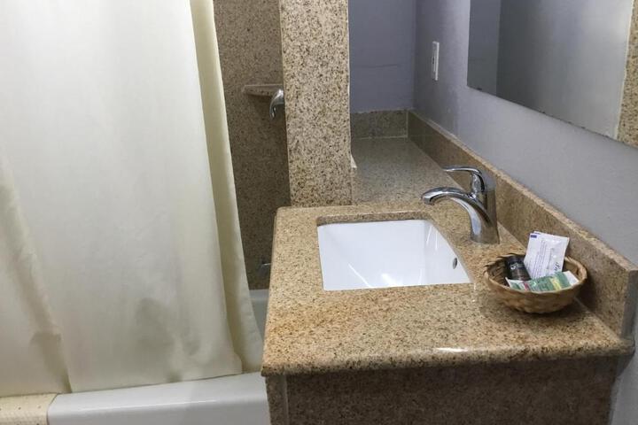 Budget Inn Plainview