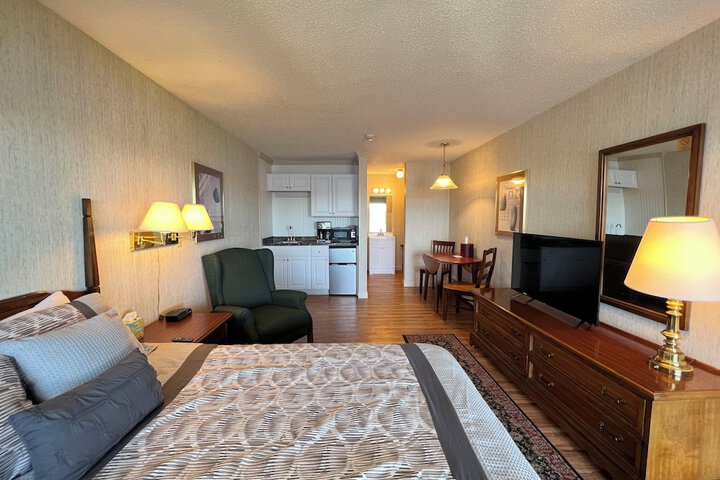 Room 44 of 54
